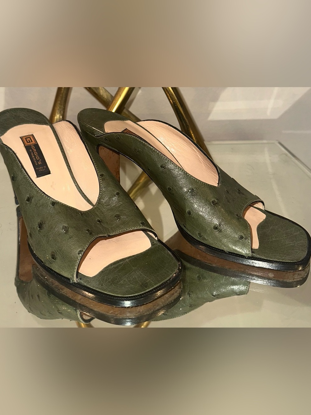 Beautiful vintage Giorgio’s Palm Beach genuine Ostrich khaki green 37 7